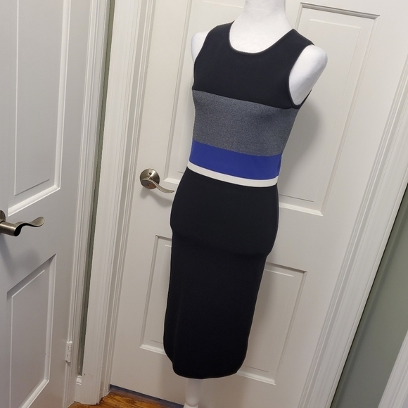 EC LINE The Label Midi Sleeveless Sweater Dress Size Medium, Classic - Picture 9 of 10